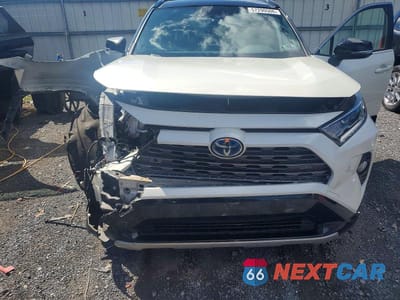 Zdjęcie 12 z 13 samochodu: 2020 TOYOTA RAV4 XSE VIN:JTMEWRFV3LD551144 - miniatura