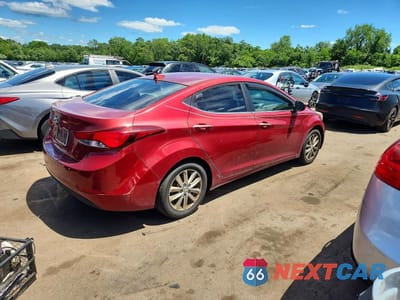 Trzecie zdjęcie samochodu z tyłu: 2015 HYUNDAI ELANTRA SE VIN:5NPDH4AE0FH566666 - miniatura