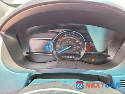 Zdjęcie 9 z 13 samochodu: 2019 FORD EXPLORER XLT VIN:1FM5K7D80KGA95979 - miniatura