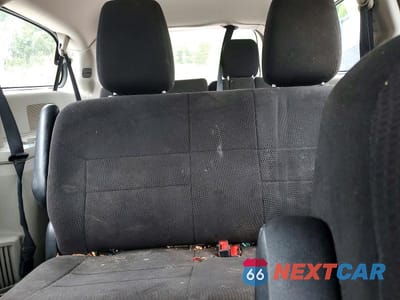 Zdjęcie 10 z 13 samochodu: 2013 DODGE GRAND CARAVAN SE VIN:2C4RDGBG7DR623691 - miniatura