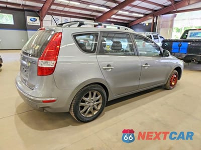 Trzecie zdjęcie samochodu z tyłu: 2012 HYUNDAI ELANTRA TOURING GLS VIN:KMHDC8AE1CU152928 - miniatura