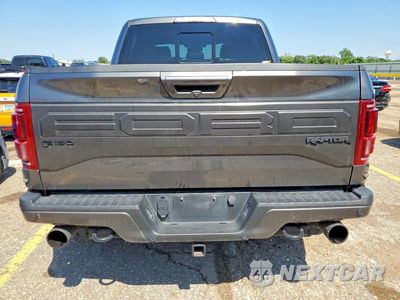 Zdjęcie 6 z 12 samochodu: 2017 FORD F150 RAPTOR VIN:1FTFW1RG1HFB41229 - miniatura