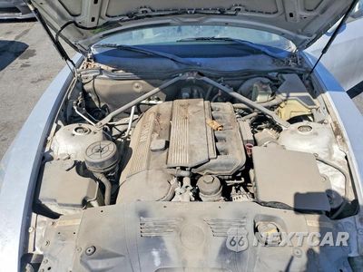 Zdjęcie 11 z 12 samochodu: 2003 BMW Z4 2.5 VIN:4USBT33413LS46942 - miniatura