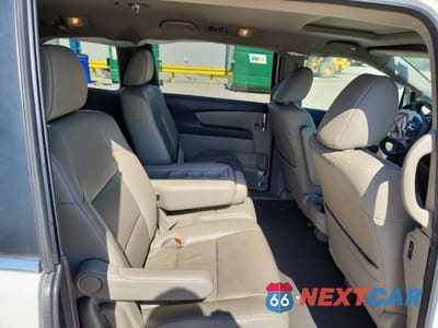 Zdjęcie 11 z 13 samochodu: 2016 HONDA ODYSSEY EXL VIN:5FNRL5H6XGB095327 - miniatura