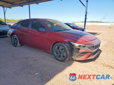 Czwarte zdjęcie samochodu z boku: 2025 HYUNDAI ELANTRA SEL SPORT VIN:KMHLM4DG0SU018375 - miniatura
