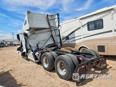 Trzecie zdjęcie samochodu z tyłu: 2025 VOLVO VNL SEMI TRUCK VIN:4V4NC9EH1SN668531 - miniatura