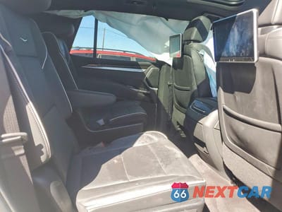 Zdjęcie 10 z 12 samochodu: 2025 CADILLAC ESCALADE PREMIUM LUXURY VIN:1GYS9BRL0SR386273 - miniatura