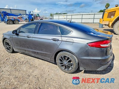 Drugie zdjęcie samochodu z przodu: 2020 FORD FUSION SE VIN:3FA6P0HD6LR263942 - miniatura