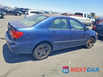 Trzecie zdjęcie samochodu z tyłu: 2005 TOYOTA COROLLA CE VIN:1NXBR32E25Z541667 - miniatura