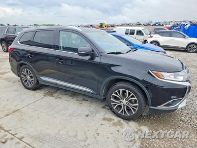 Czwarte zdjęcie samochodu z boku: 2018 MITSUBISHI OUTLANDER SE VIN:JA4AD3A33JZ066231 - miniatura