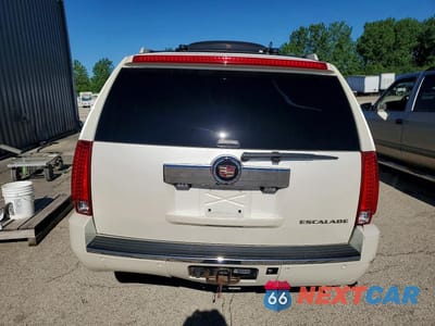 Zdjęcie 6 z 13 samochodu: 2008 CADILLAC ESCALADE ESV VIN:1GYFK66868R120746 - miniatura