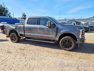Czwarte zdjęcie samochodu z boku: 2024 FORD F250 SUPER DUTY VIN:1FT8W2BA0RED74417 - miniatura