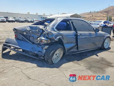 Trzecie zdjęcie samochodu z tyłu: 2002 BMW 330 CI VIN:WBABN53452PH00273 - miniatura