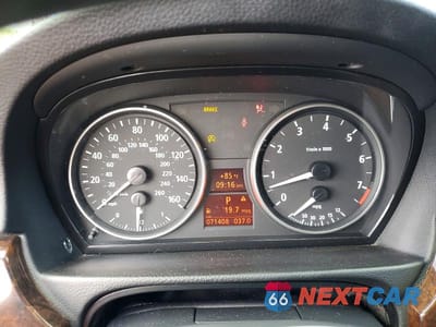 Zdjęcie 9 z 13 samochodu: 2006 BMW 325 I VIN:WBAVB13566KX65575 - miniatura