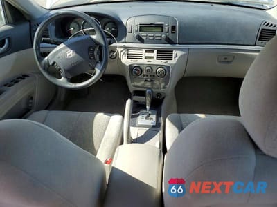 Zdjęcie 8 z 12 samochodu: 2007 HYUNDAI SONATA SE VIN:5NPEU46FX7H208462 - miniatura