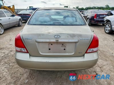 Zdjęcie 6 z 12 samochodu: 2003 HYUNDAI ELANTRA GLS VIN:KMHDN45D83U473840 - miniatura