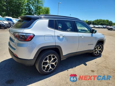 Trzecie zdjęcie samochodu z tyłu: 2025 JEEP COMPASS LIMITED VIN:3C4NJDCN4ST580408 - miniatura