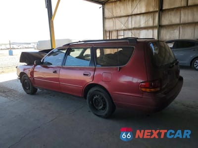 Drugie zdjęcie samochodu z przodu: 1993 TOYOTA CAMRY LE VIN:4T1SK12W5PU164823 - miniatura