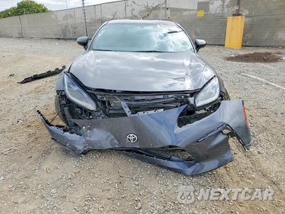 Piąte zdjęcie samochodu w środku: 2026 TOYOTA GR 86 PREMIUM VIN:JF1ZNBE10T8079073 - miniatura