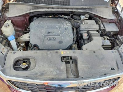 Zdjęcie 11 z 12 samochodu: 2019 KIA SORENTO LX V6 VIN:5XYPG4A50KG464298 - miniatura