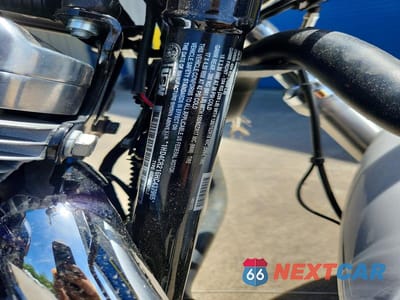 Zdjęcie 9 z 9 samochodu: 2017 HARLEY-DAVIDSON XL883 SUPERLOW VIN:1HD4CR216HC437965 - miniatura