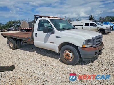Czwarte zdjęcie samochodu z boku: 2004 FORD F350 SUPER DUTY VIN:1FDWF36P34EC00390 - miniatura