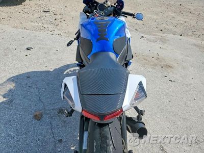 Zdjęcie 6 z 9 samochodu: 2013 SUZUKI GSX VIN:JS1GR7MA9D2103051 - miniatura