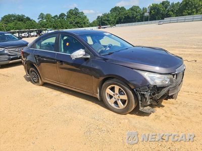 Czwarte zdjęcie samochodu z boku: 2014 CHEVROLET CRUZE LT VIN:1G1PC5SB5E7219531 - miniatura