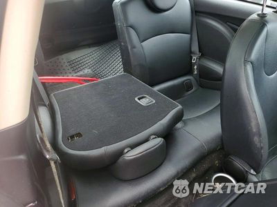 Zdjęcie 10 z 12 samochodu: 2011 MINI COOPER VIN:WMWSU3C59BTX97305 - miniatura