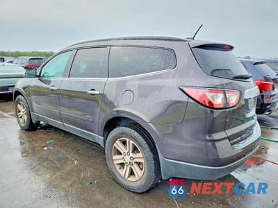 Drugie zdjęcie samochodu z przodu: 2017 CHEVROLET TRAVERSE LT VIN:1GNKVGKDXHJ127581 - miniatura