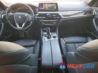 Zdjęcie 8 z 12 samochodu: 2018 BMW 540 I VIN:WBAJE5C56JWA92711 - miniatura