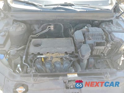 Zdjęcie 12 z 14 samochodu: 2010 HYUNDAI SANTA FE LIMITED VIN:5NMSK3AB9AH392045 - miniatura