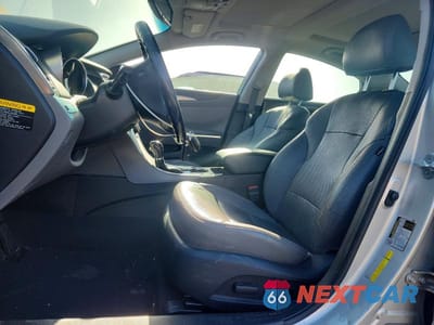 Zdjęcie 7 z 12 samochodu: 2014 HYUNDAI SONATA HYBRID VIN:KMHEC4A46EA111283 - miniatura