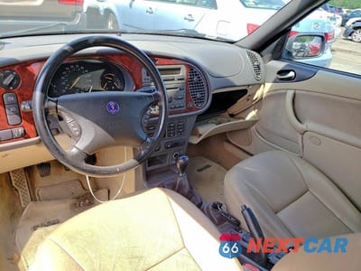 Zdjęcie 8 z 12 samochodu: 1999 SAAB 9-3 SE VIN:YS3DF75P1X7021982 - miniatura