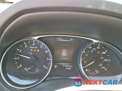 Zdjęcie 9 z 12 samochodu: 2016 NISSAN ROGUE S VIN:KNMAT2MV0GP621740 - miniatura