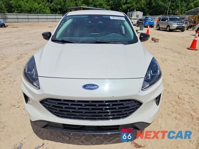 Piąte zdjęcie samochodu w środku: 2021 FORD ESCAPE SE VIN:1FMCU0G6XMUA11951 - miniatura