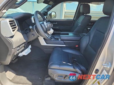Zdjęcie 7 z 13 samochodu: 2025 TOYOTA SEQUOIA PLATINUM VIN:7SVAAABA9SX054507 - miniatura