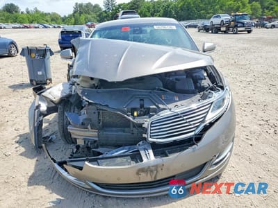 Piąte zdjęcie samochodu w środku: 2015 LINCOLN MKZ VIN:3LN6L2J98FR601915 - miniatura