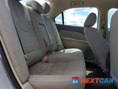 Zdjęcie 10 z 12 samochodu: 2011 FORD FUSION S VIN:3FAHP0GAXBR206822 - miniatura