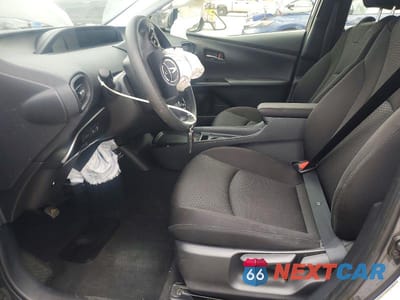 Zdjęcie 7 z 12 samochodu: 2021 TOYOTA PRIUS LE VIN:JTDKAMFU9M3152905 - miniatura