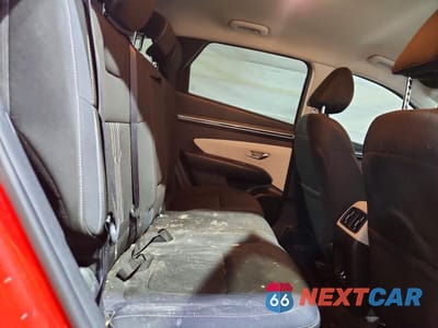 Zdjęcie 11 z 13 samochodu: 2023 HYUNDAI TUCSON SEL VIN:5NMJBCAE0PH192640 - miniatura