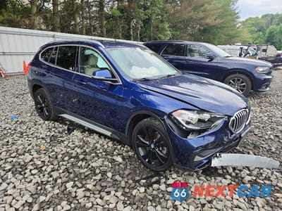 Czwarte zdjęcie samochodu z boku: 2020 BMW X1 XDRIVE28I VIN:WBXJG9C06L5P62713 - miniatura