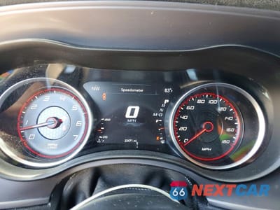 Zdjęcie 9 z 12 samochodu: 2023 DODGE CHARGER SCAT PACK VIN:2C3CDXGJ4PH690144 - miniatura