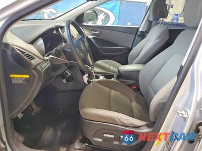 Zdjęcie 7 z 13 samochodu: 2018 HYUNDAI SANTA FE SE VIN:KM8SMDHFXJU272283 - miniatura
