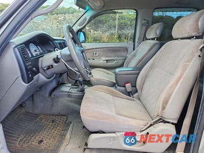 Zdjęcie 6 z 9 samochodu: 2004 TOYOTA TACOMA DOUBLE CAB VIN:5TEHN72N94Z383819 - miniatura