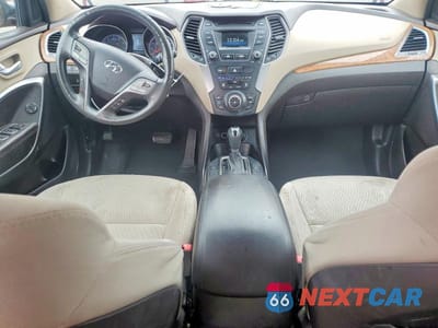 Zdjęcie 8 z 13 samochodu: 2016 HYUNDAI SANTA FE SE VIN:KM8SMDHF8GU152166 - miniatura