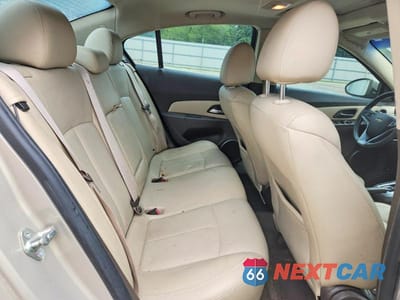 Zdjęcie 10 z 13 samochodu: 2011 CHEVROLET CRUZE LT VIN:1G1PG5S96B7109634 - miniatura