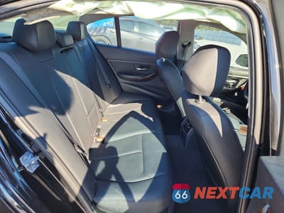 Zdjęcie 10 z 12 samochodu: 2014 BMW 320 I VIN:WBA3B1C51EPV79712 - miniatura