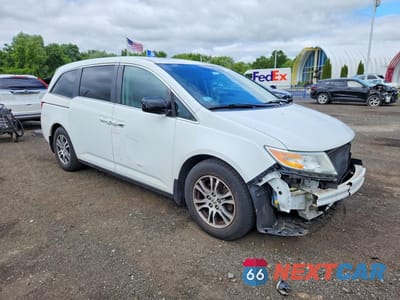 Czwarte zdjęcie samochodu z boku: 2013 HONDA ODYSSEY EXL VIN:5FNRL5H60DB013522 - miniatura