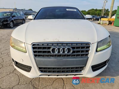Piąte zdjęcie samochodu w środku: 2010 AUDI A5 PREMIUM PLUS VIN:WAUJFAFH8AN026224 - miniatura